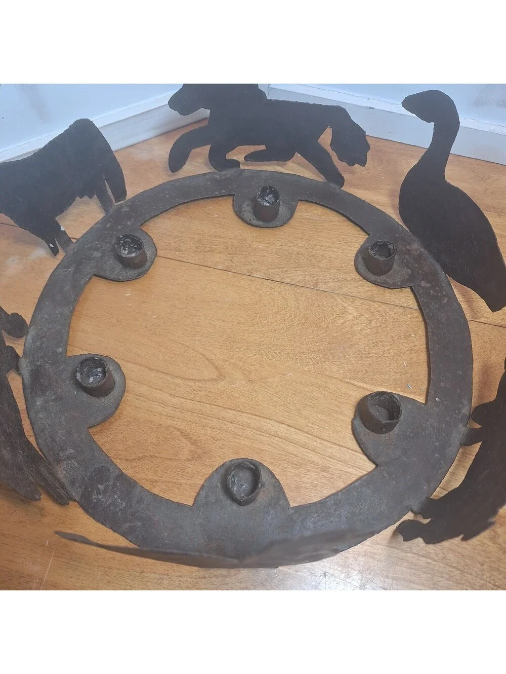 Unbranded Metal Candle Ring Farm Animals Round 12.5